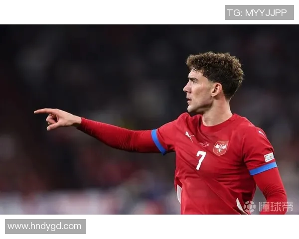 弗拉霍维奇:从新星崛起到足球巨星的成长之路与未来展望 弗拉霍维奇:从新星崛起到足球巨星的成长之路与未来展望